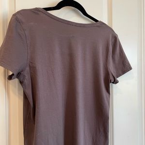 Lululemon maroon love tshirt, size 8, great condition